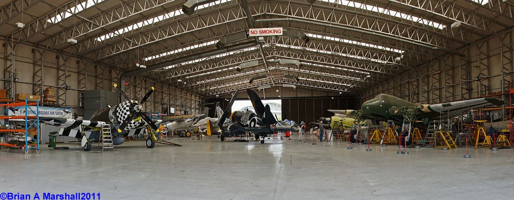 http://i5.photobucket.com/albums/y200/penpusher/05%20Duxford%202011/19%2014Jun11/08.jpg