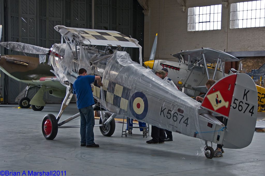 http://i5.photobucket.com/albums/y200/penpusher/05%20Duxford%202011/21%20Duxford%2024Jun11/12.jpg