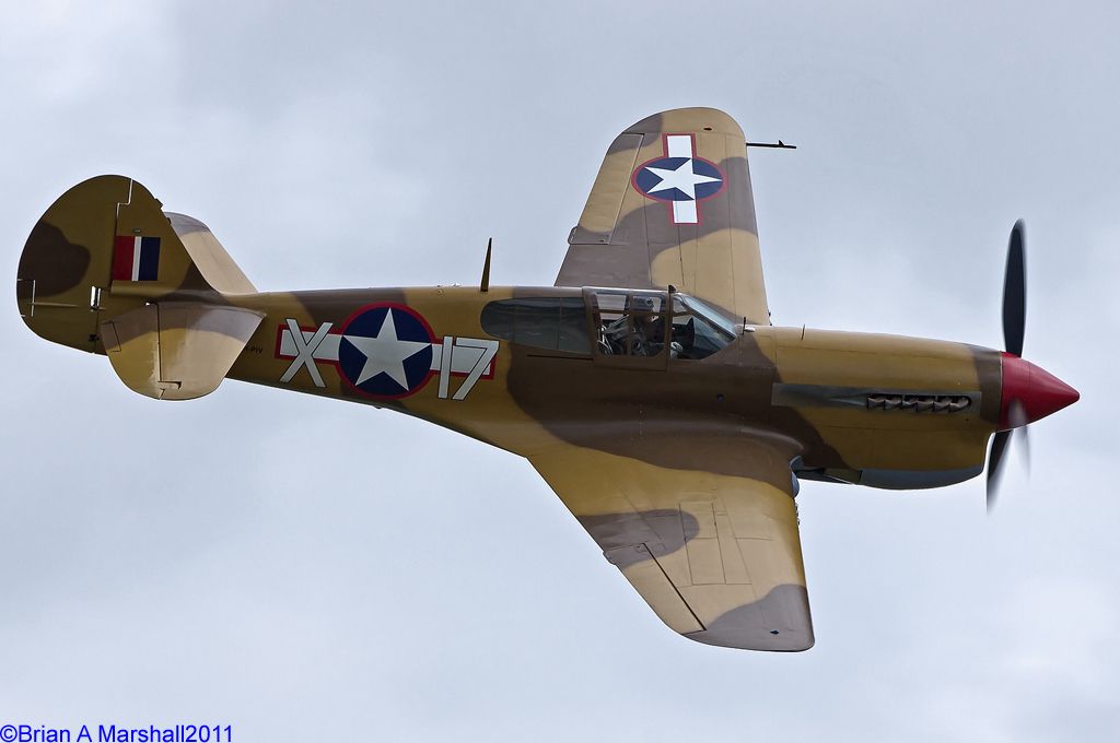 http://i5.photobucket.com/albums/y200/penpusher/05%20Duxford%202011/23%20legends%202011/FL12.jpg