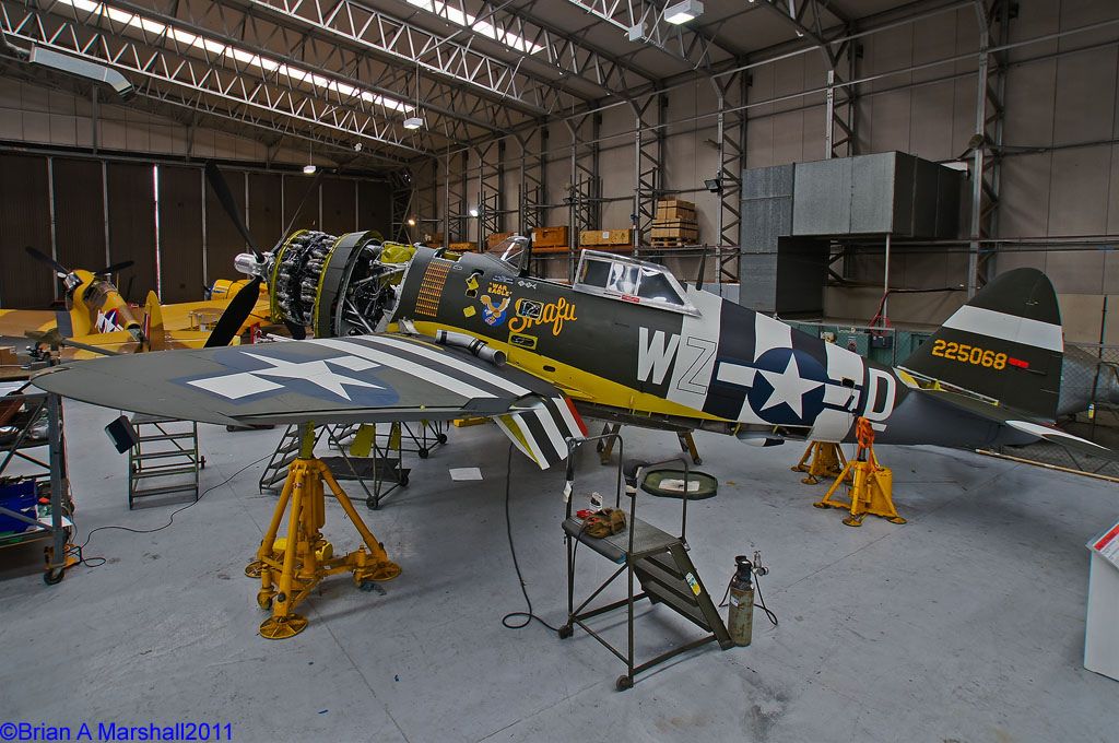 http://i5.photobucket.com/albums/y200/penpusher/05%20Duxford%202011/26%20Duxford%2019Jul11/03.jpg