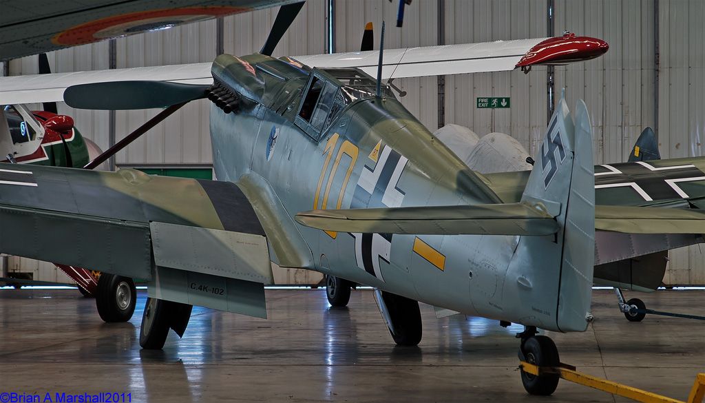 http://i5.photobucket.com/albums/y200/penpusher/05%20Duxford%202011/35%20Duxford%2023Sep11/27.jpg