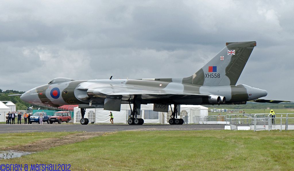 http://i5.photobucket.com/albums/y200/penpusher/08%20Miscellaneous%202012/12%20Farnborough%202012/26.jpg