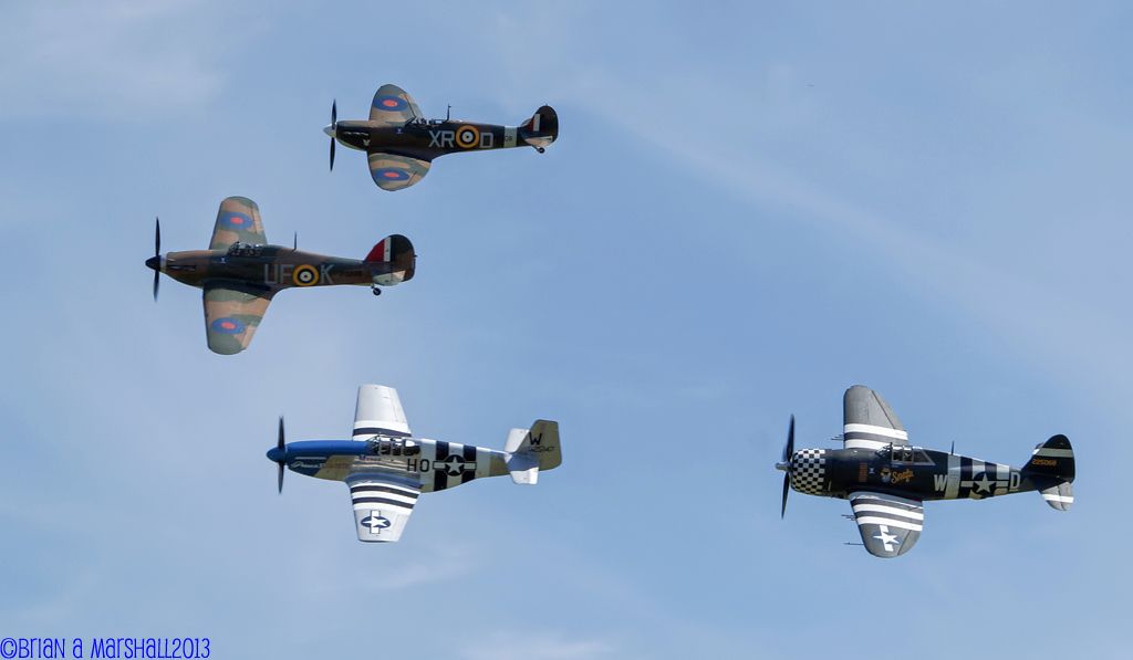 http://i5.photobucket.com/albums/y200/penpusher/09%20Duxford%202013/10%20Duxford%20Show%2026May13/01.jpg