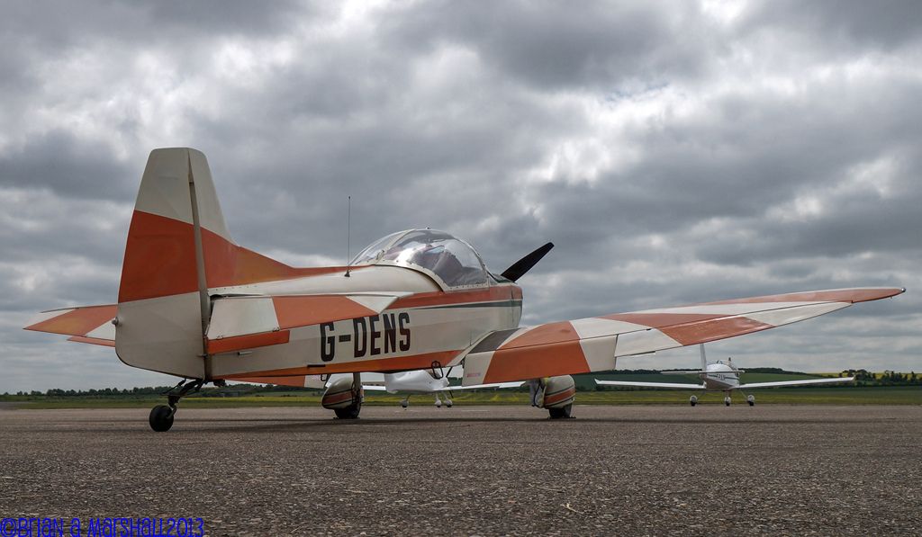 http://i5.photobucket.com/albums/y200/penpusher/09%20Duxford%202013/11Duxford%2006Jun13/06.jpg