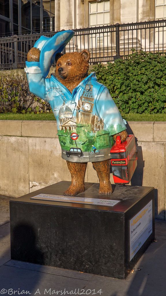 http://i5.photobucket.com/albums/y200/penpusher/12%20Miscellaneous%202014/21%20Paddington%2006Dec14/05.jpg~original