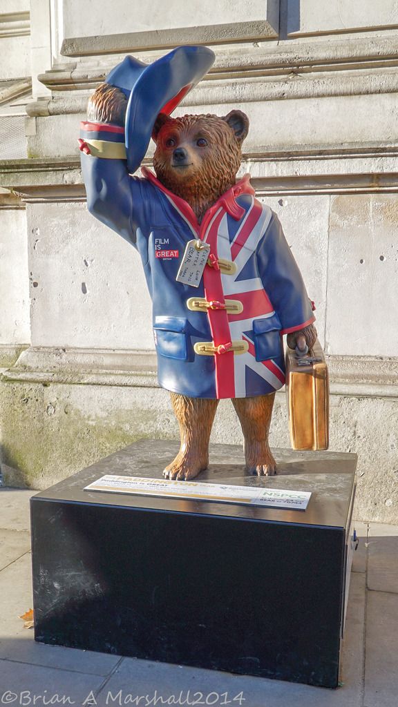 http://i5.photobucket.com/albums/y200/penpusher/12%20Miscellaneous%202014/21%20Paddington%2006Dec14/06.jpg~original
