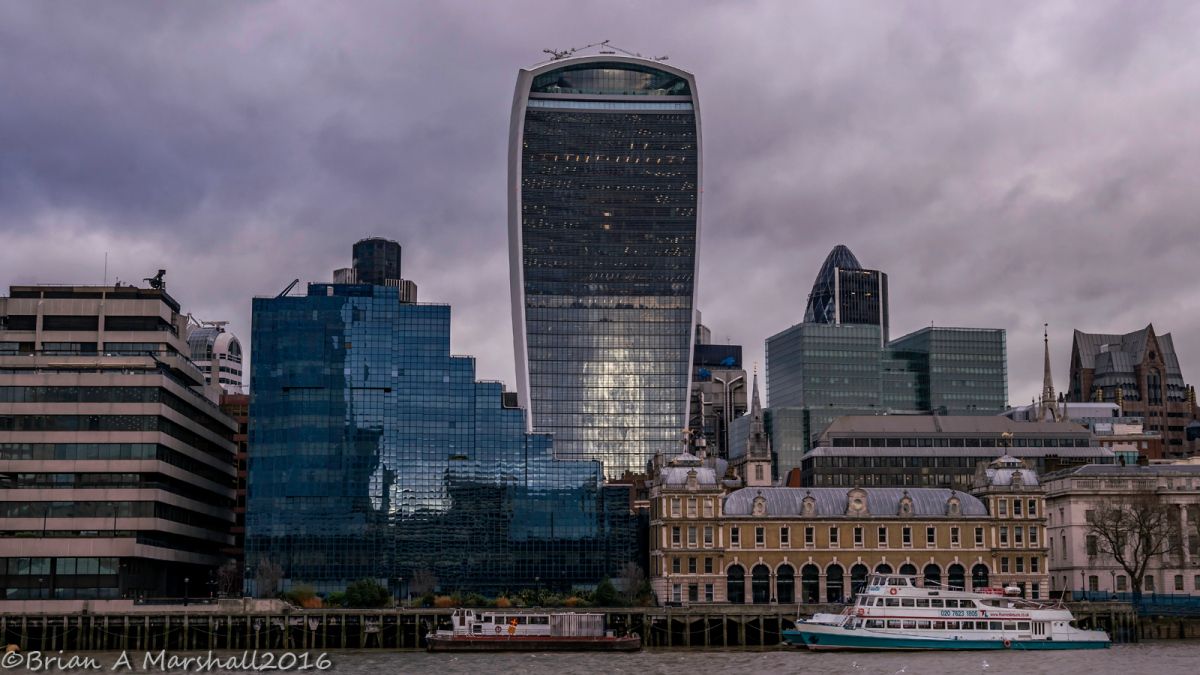 http://i5.photobucket.com/albums/y200/penpusher/14%202016/02%20Misc/01%2020%20Fenchurch%20Street/01.jpg~original