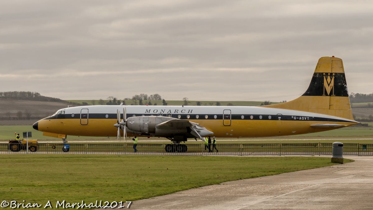 http://i5.photobucket.com/albums/y200/penpusher/15%202017/01Duxford/01.jpg~original