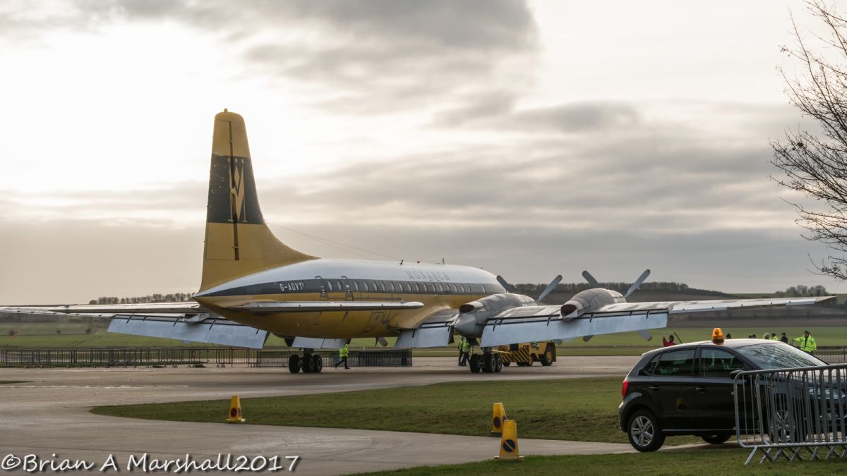 http://i5.photobucket.com/albums/y200/penpusher/15%202017/01Duxford/03.jpg~original