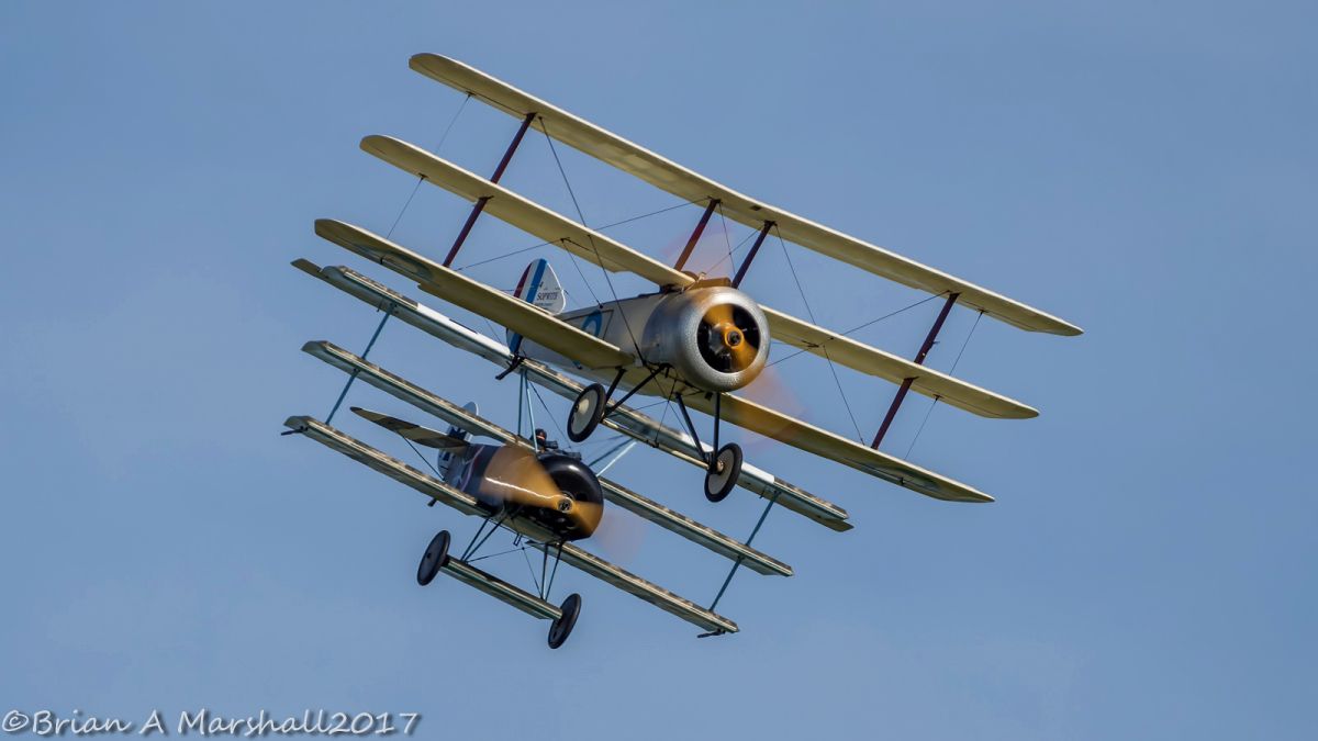 http://i5.photobucket.com/albums/y200/penpusher/15%202017/01Duxford/237.jpg~original