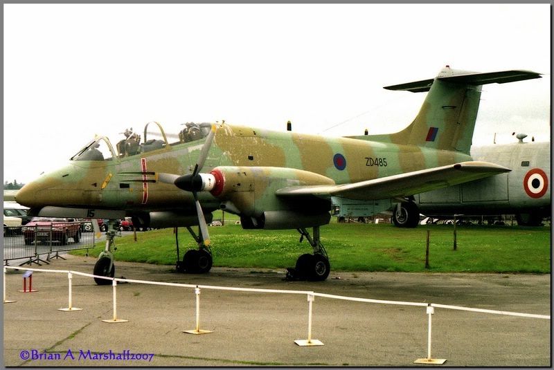 http://i5.photobucket.com/albums/y200/penpusher/Cosford%20Museum%201985/05.jpg