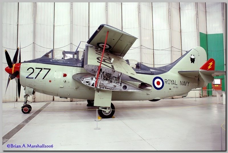 http://i5.photobucket.com/albums/y200/penpusher/Duxford%20-%202%20Dec%2006/26.jpg