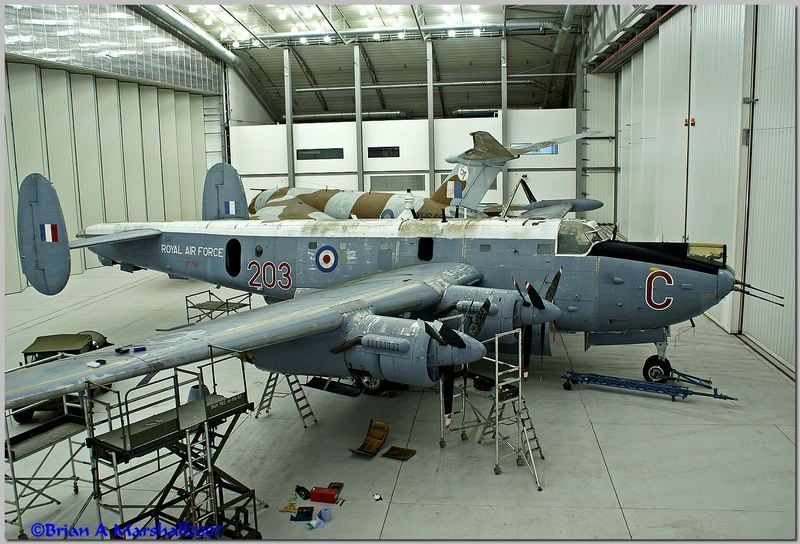 http://i5.photobucket.com/albums/y200/penpusher/Duxford%20-%2022%20Jul%2007/03.jpg