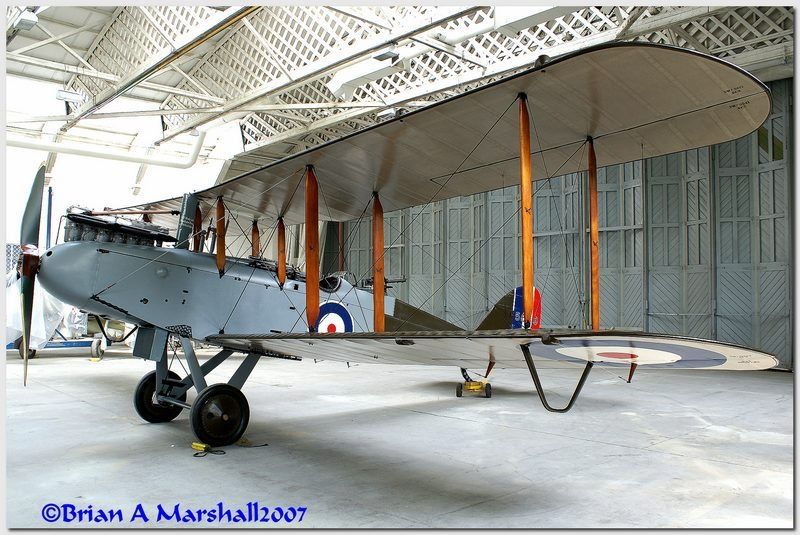 http://i5.photobucket.com/albums/y200/penpusher/Duxford%20-%2026%20Apr%2007/8.jpg
