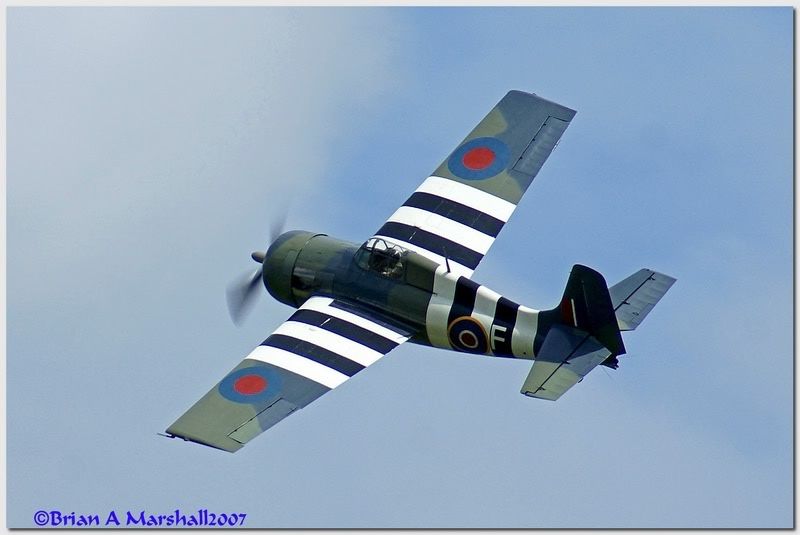 http://i5.photobucket.com/albums/y200/penpusher/Duxford%20-Falkland%20Show%20-%2020%20May%2007/14.jpg
