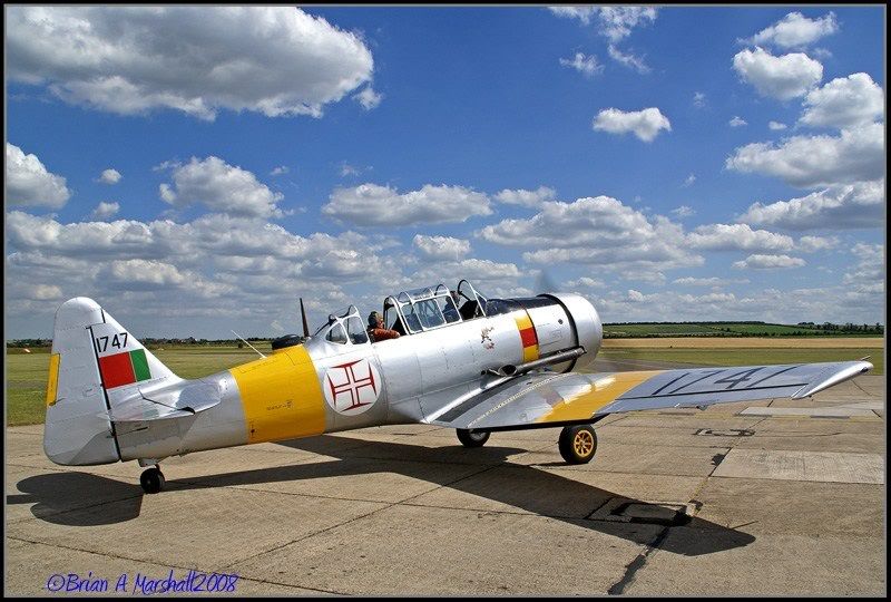 http://i5.photobucket.com/albums/y200/penpusher/Duxford%2004%20Jul%2008/25.jpg