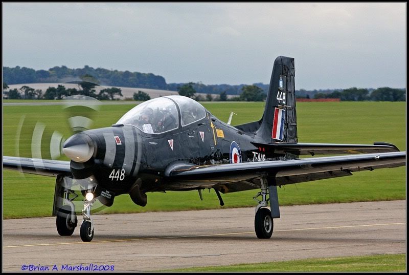 http://i5.photobucket.com/albums/y200/penpusher/Duxford%2004%20Oct%2008/08-1.jpg