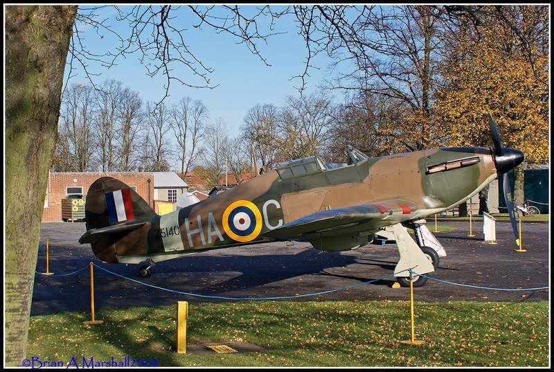 http://i5.photobucket.com/albums/y200/penpusher/Duxford%2009%20Nov%2008/01.jpg