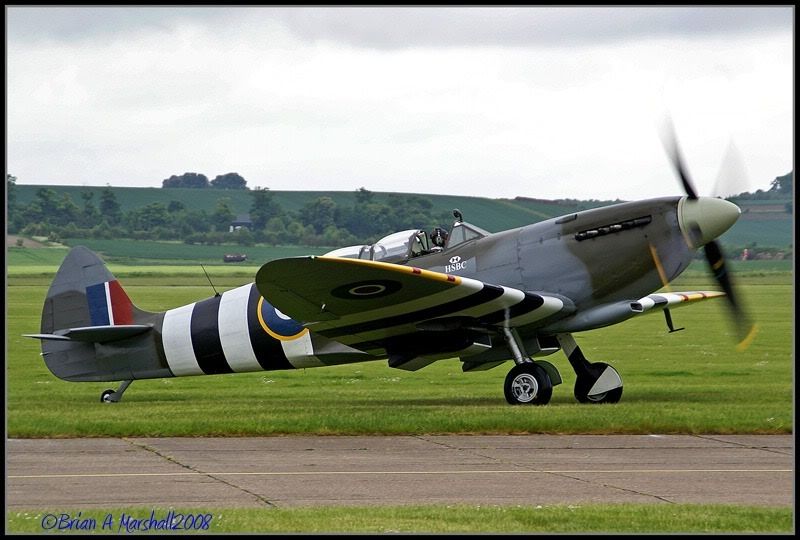 http://i5.photobucket.com/albums/y200/penpusher/Duxford%2017%20May%2008/01.jpg