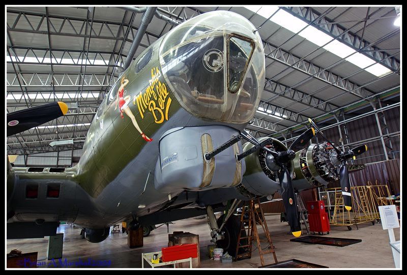 http://i5.photobucket.com/albums/y200/penpusher/Duxford%2022%20Dec%2008/06.jpg