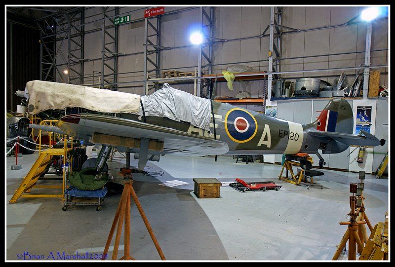 http://i5.photobucket.com/albums/y200/penpusher/Duxford%2022%20Dec%2008/10.jpg