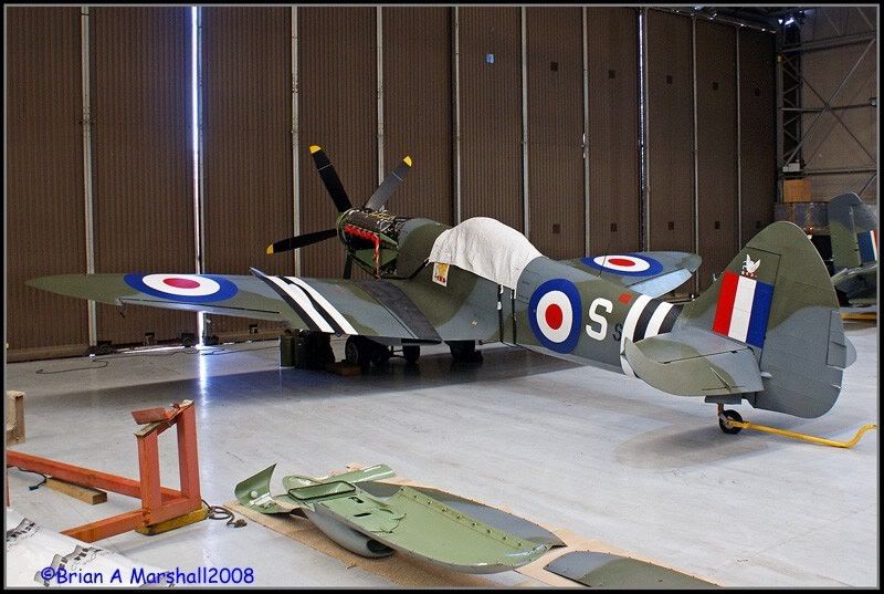 http://i5.photobucket.com/albums/y200/penpusher/Duxford%2025%20Oct%2008/008.jpg