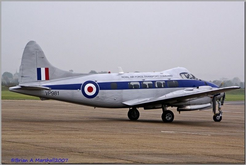 http://i5.photobucket.com/albums/y200/penpusher/Duxford%2026%20Oct%2007/01.jpg
