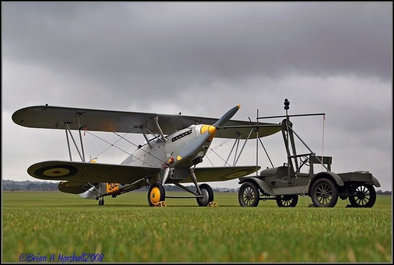 http://i5.photobucket.com/albums/y200/penpusher/Duxford%2090th%2007%20Sep%2008/03.jpg