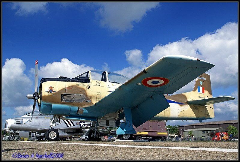 http://i5.photobucket.com/albums/y200/penpusher/Duxford%20Spring%20Show%2018%20May%2008/04.jpg