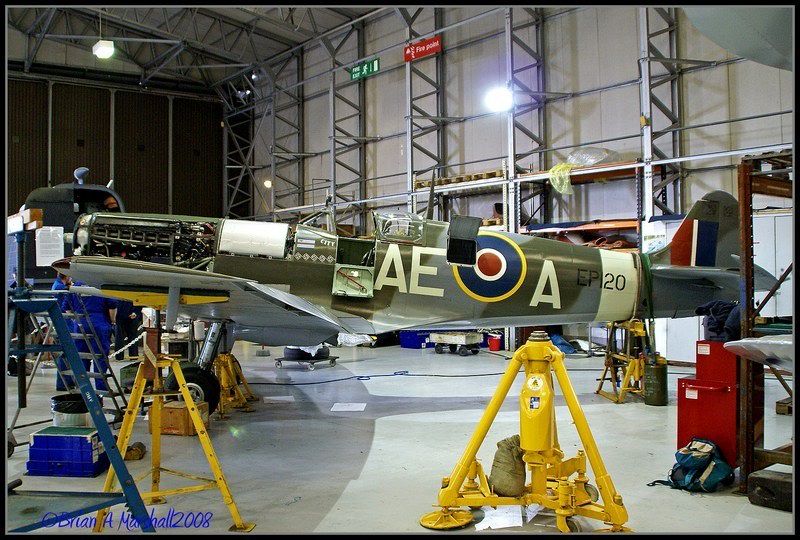 http://i5.photobucket.com/albums/y200/penpusher/IWM%20Duxford%2013%20Apr%2008/10.jpg