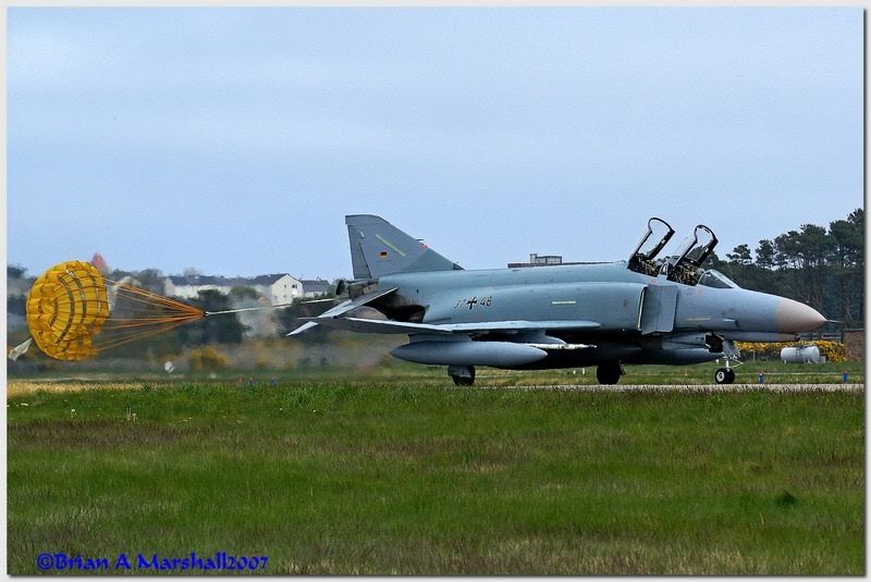 http://i5.photobucket.com/albums/y200/penpusher/JG71%20Lossiemouth%202-3%20May%2007/07.jpg