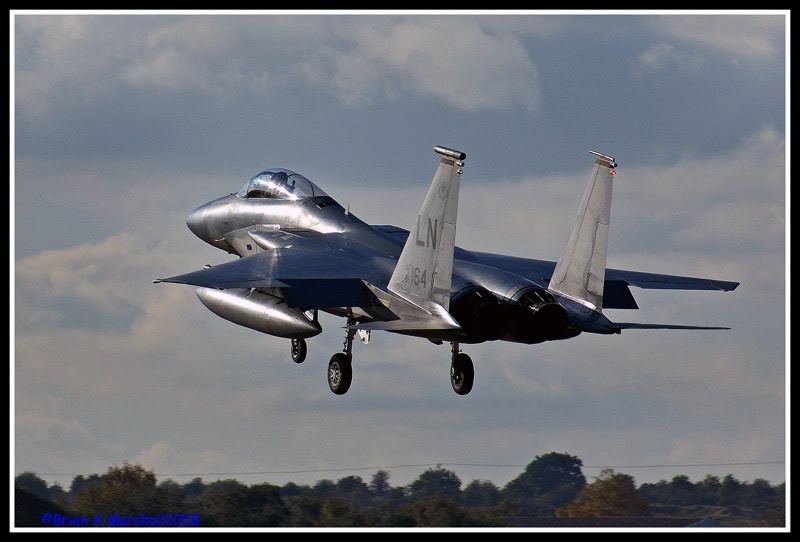 http://i5.photobucket.com/albums/y200/penpusher/Lakenheath%2029%20Oct%2008/002.jpg