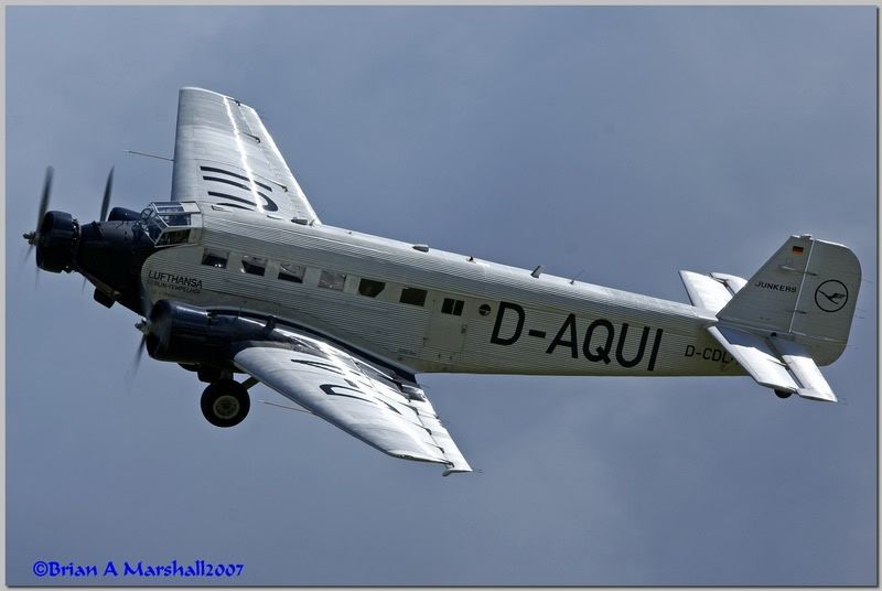 http://i5.photobucket.com/albums/y200/penpusher/Legends%20Duxford%2007%20Jul%2007/07.jpg