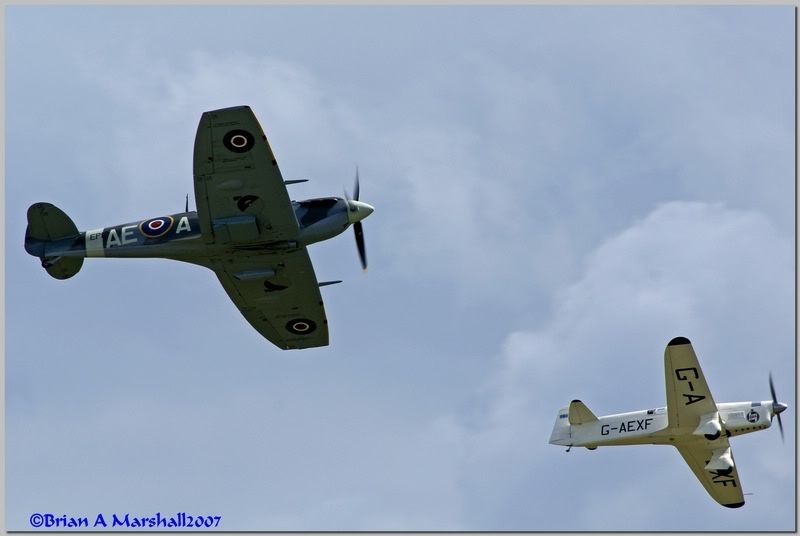 http://i5.photobucket.com/albums/y200/penpusher/Legends%20Duxford%2007%20Jul%2007/12.jpg