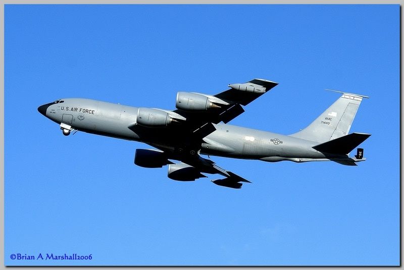 http://i5.photobucket.com/albums/y200/penpusher/RAF%20Mildenhall%20-%2021%20Nov%2006/10.jpg