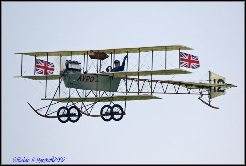 http://i5.photobucket.com/albums/y200/penpusher/Shuttleworth%20pageant%2001%20Jun%2008/014.jpg