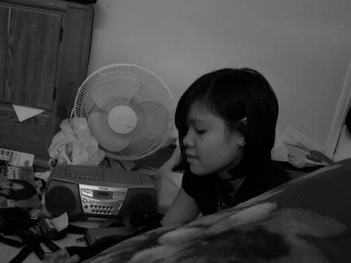 Image hosting by Photobucket