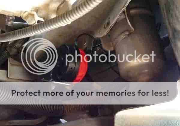 2005 Ford taurus horn relay location #4