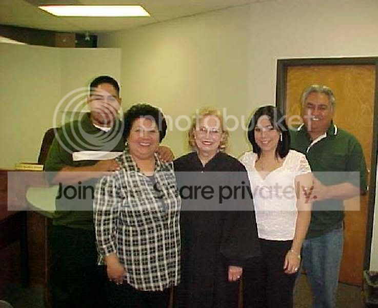 Image hosted by Photobucket.com