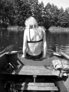 https://i5.photobucket.com/albums/y162/lemna/100_9872.jpg?t=1193939052