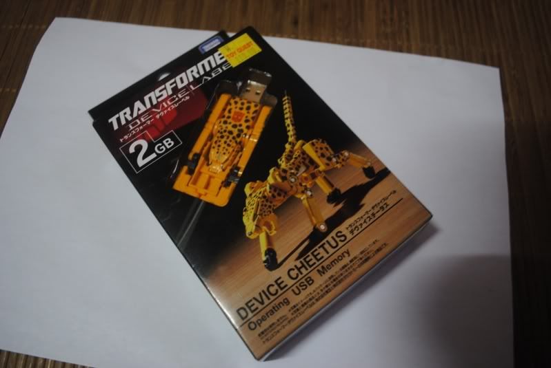 Transformerspendrive.jpg