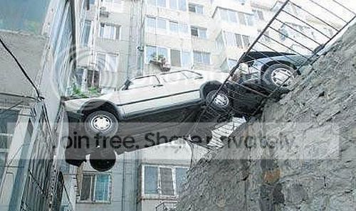 weird_accidentz_050.jpg