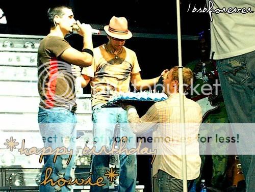 http://i5.photobucket.com/albums/y196/bsbperu/Howie/Bday/1124753390_f.jpg